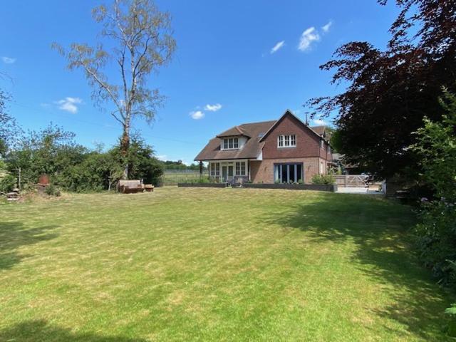 Roselands B&B Henley On Thames Duffield Exterior photo